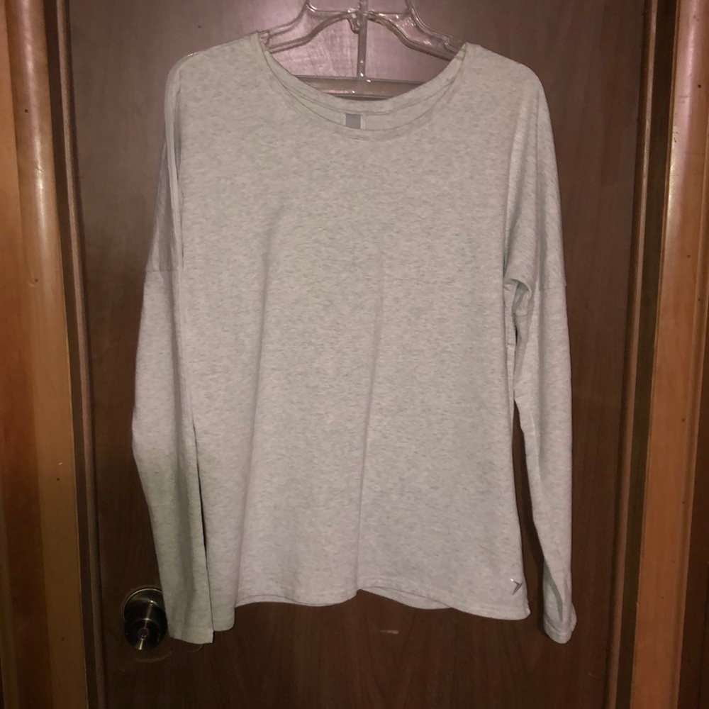 Light-Weight Light Grey Top
